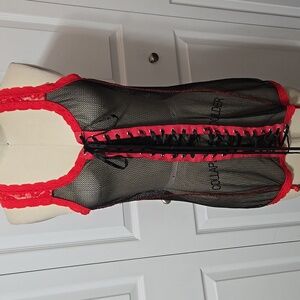H.O.T. Black & Red Sheer Lace-Up Mesh & Lace Chemise garters attached, Queen Sz